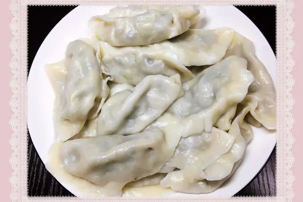 韭菜三鲜水饺