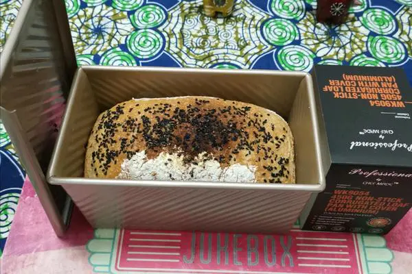 纯手工制作 烤全麦面包 大列巴