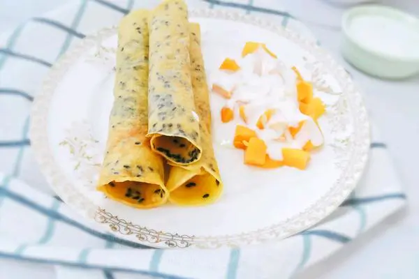 12M 黑芝麻鸡蛋卷 宝宝辅食营养食谱菜谱