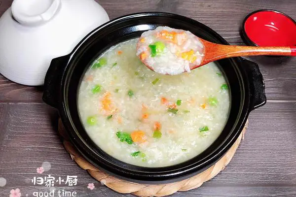 蟹黄砂锅粥