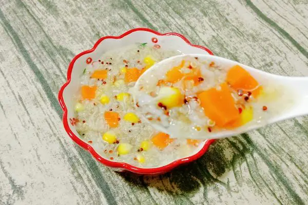 藜麦干贝时蔬粥