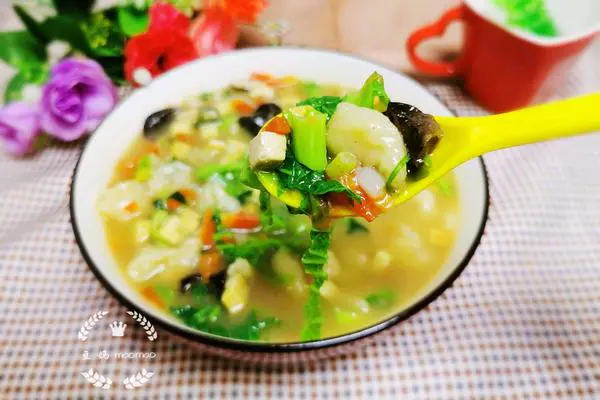 蔬菜疙瘩汤