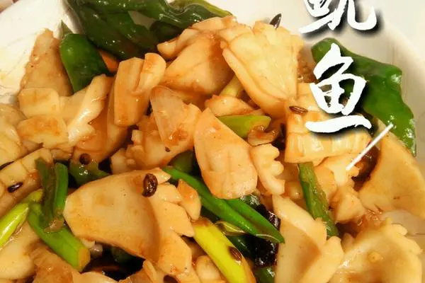 爆炒鱿鱼卷