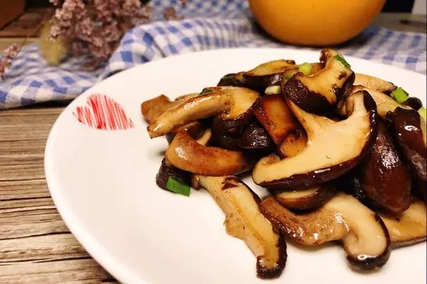 蚝油香菇片