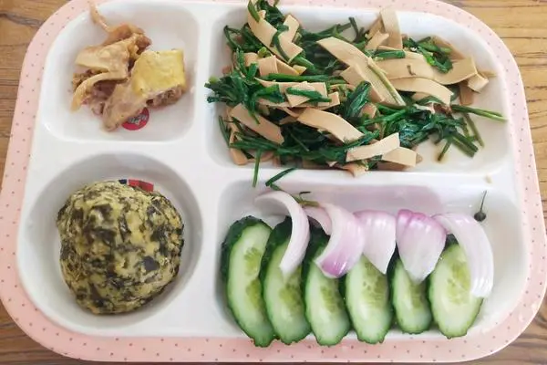 小白菜窝窝头