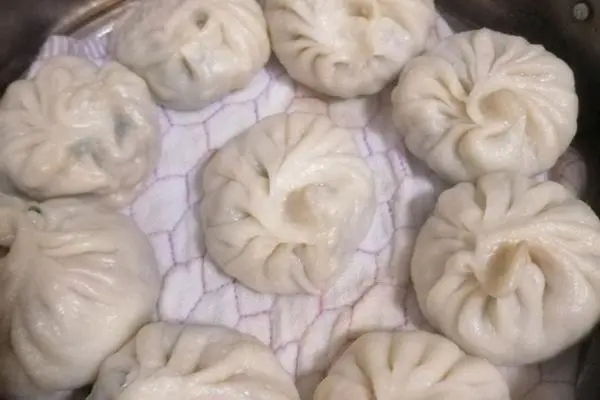 荠菜包子