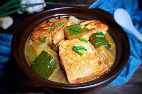 豆腐炖冬瓜