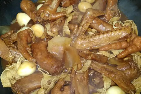 黑周鸭