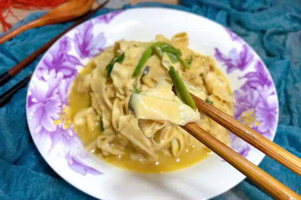 焖豆腐皮