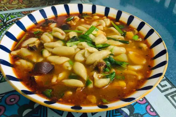 羊肉烩荞面麻食