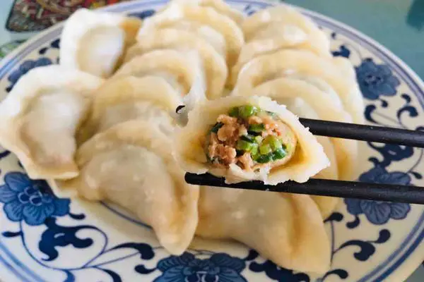 烫面蒸饺