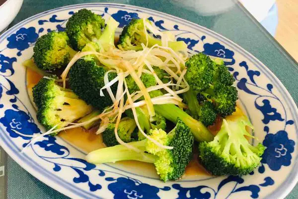 葱香豉油西兰花