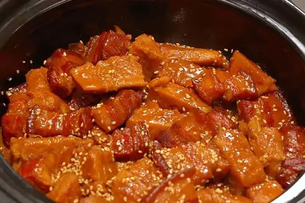 芋头炖五花肉