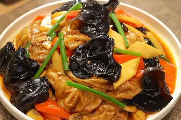 鲜掉眉毛的油面筋炒素,做法超简单