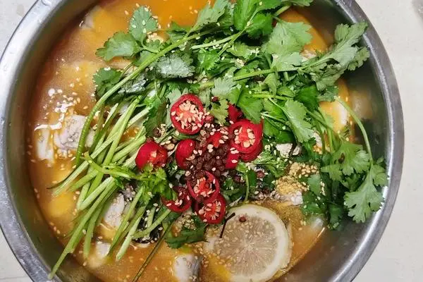 酸辣柠檬鱼