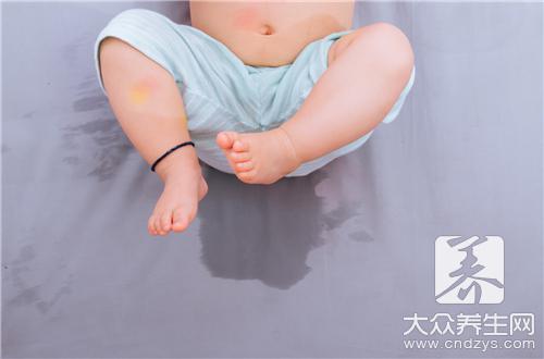 孩子一哭就尿裤子怎么回事
