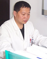 程光,副主任医师