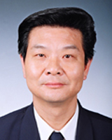 黄健