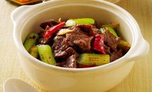鲜香牛肉煲的做法