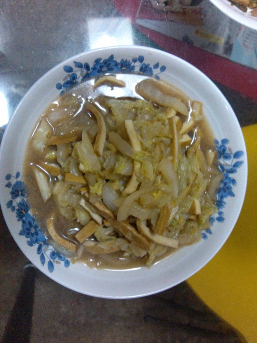 白菜炒香干