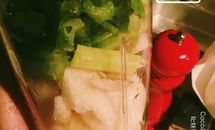 芹菜黄瓜雪梨汁的做法