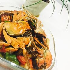 大闸蟹烧年糕