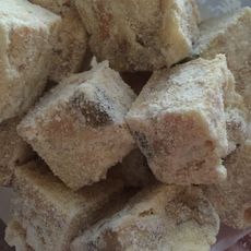 雪花酥（饼干加麻花）