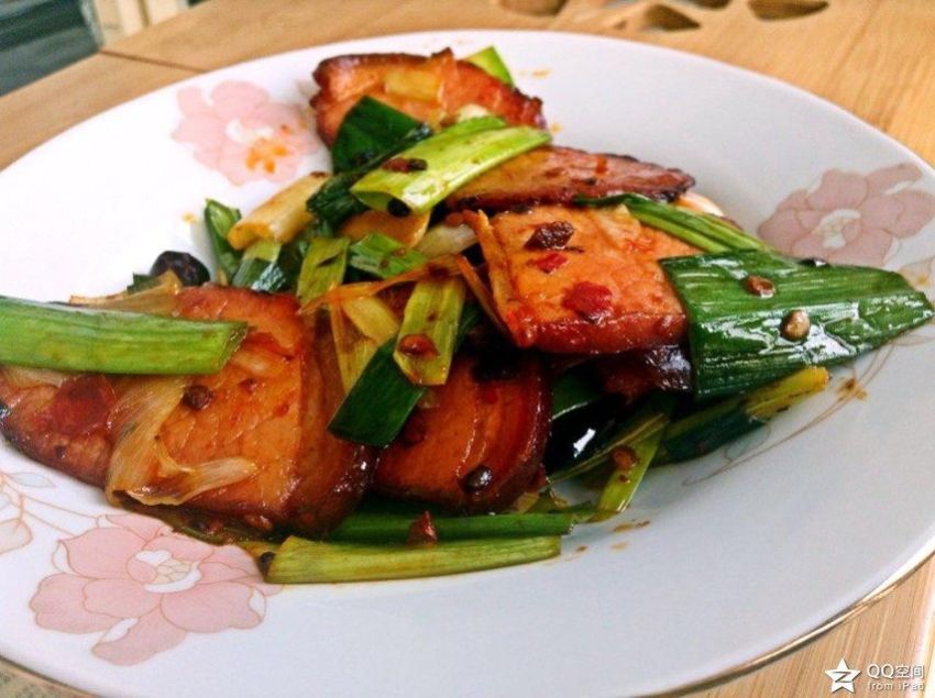 青蒜炒腊肉