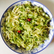 炝拌牛心菜