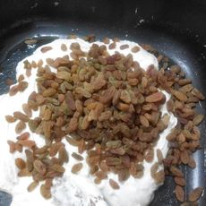 自制简易葡萄干牛轧糖