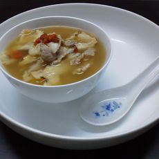 当归枸杞瘦肉汤