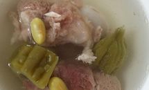 黄豆苦瓜骨头汤的做法