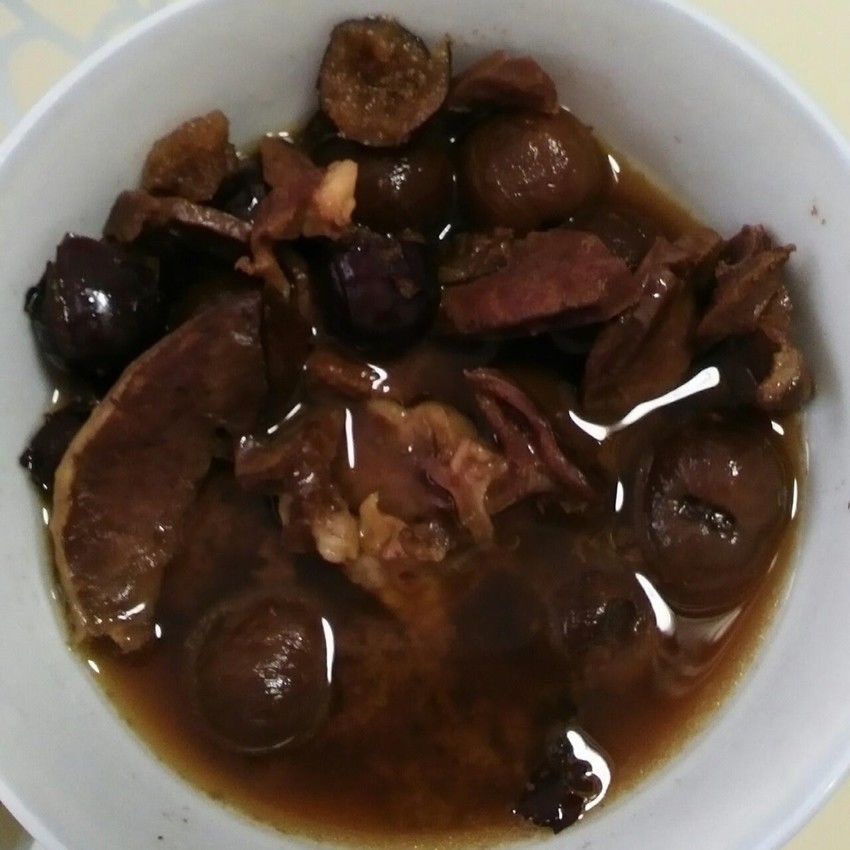 冰糖炖猪心红枣桂圆汤