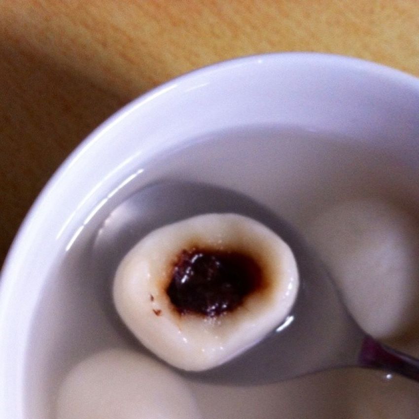 红糖黑巧牛奶汤圆