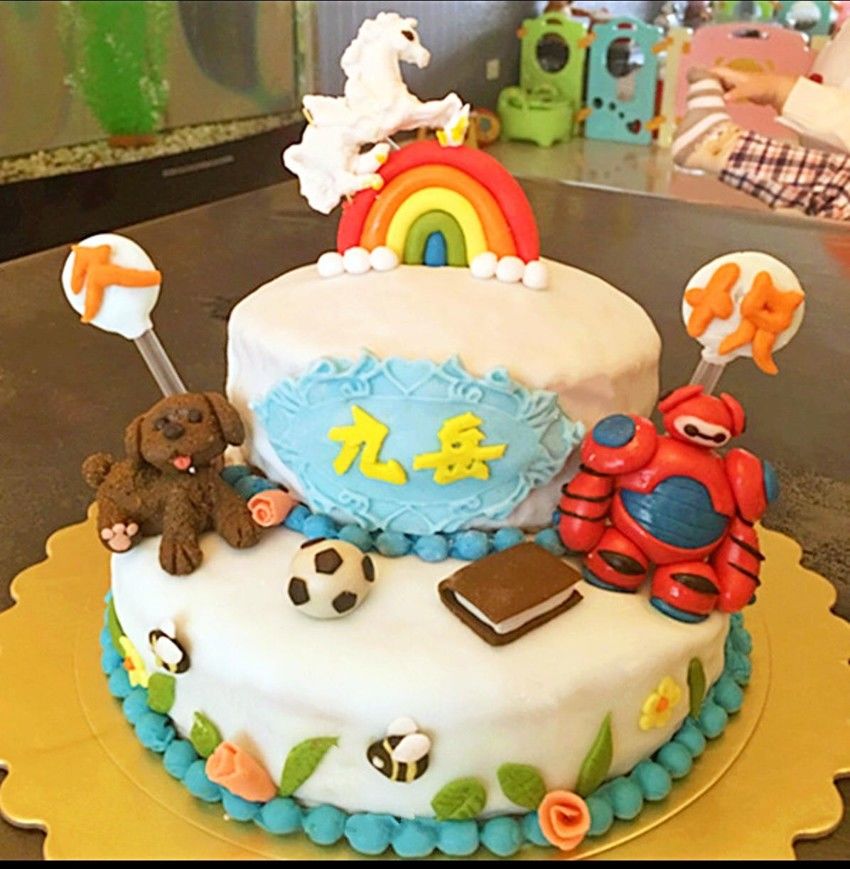 双层翻糖生日蛋糕