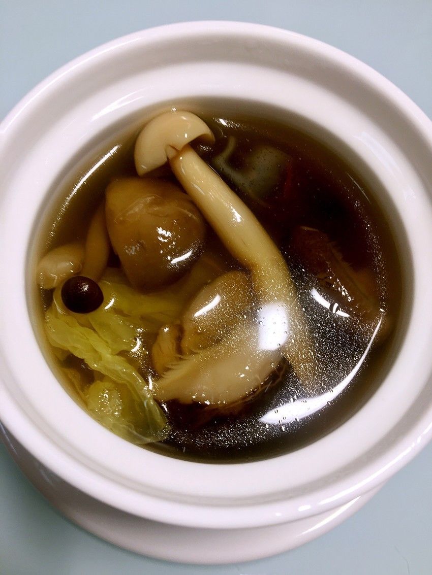 电饭煲简易又好吃的菌菇汤