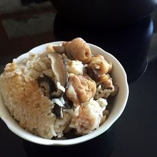 电饭煲鸡肉饭