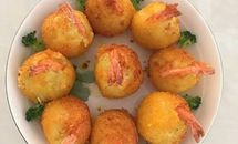 奶香土豆鲜虾球的做法