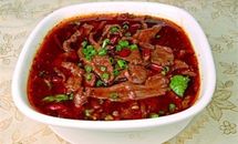 汤红油亮 香喷喷的水煮牛肉的做法