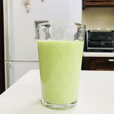 焦糖海盐牛油果奶昔