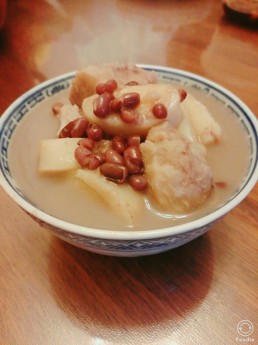 椰香芋头红豆年糕汤