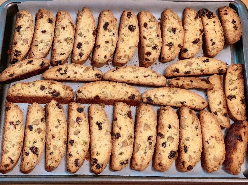 开心果蔓越莓biscotti   (意大利脆饼)