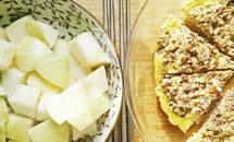 燕麦核桃鸡蛋饼【罗蘑菇健身食谱】的做法