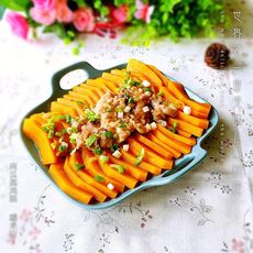 南瓜蒸鸡腿～～孩子爱吃的菜