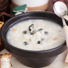 皮蛋瘦肉粥  营养师小菜妈妈
