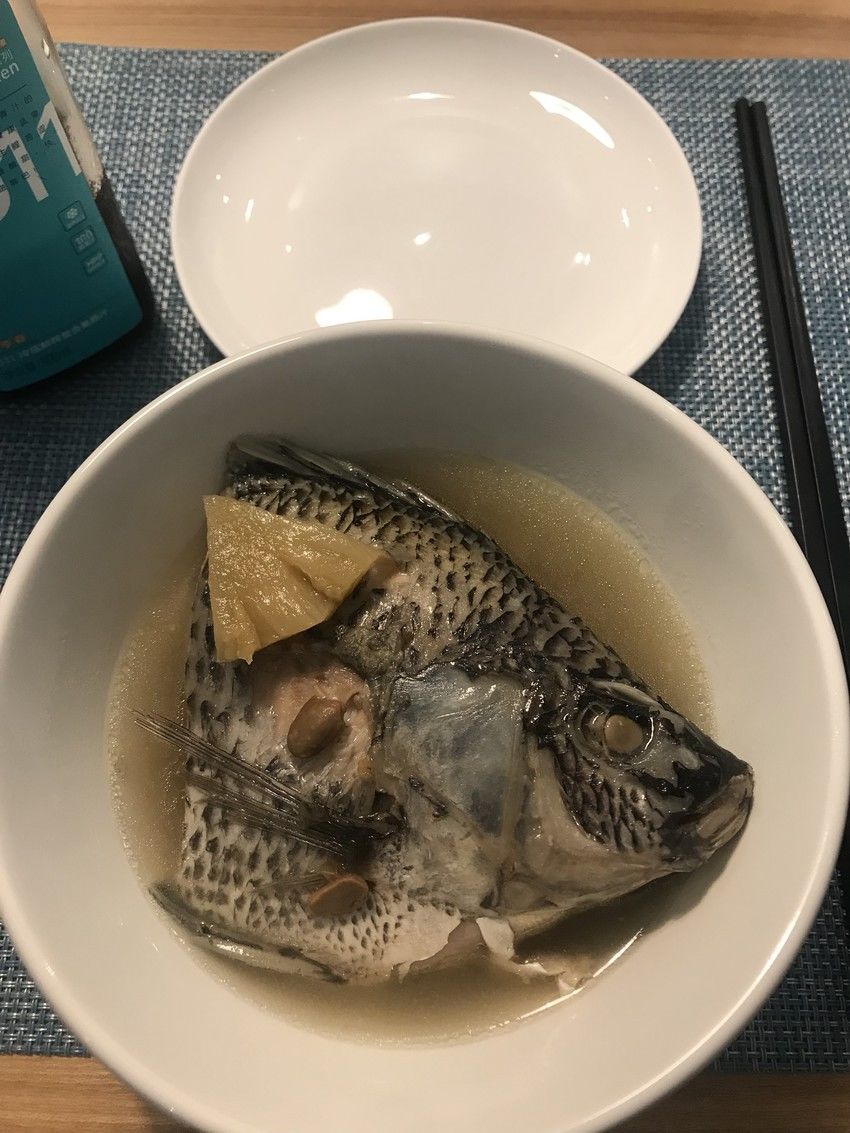 凤梨罗非鱼汤/吴郭鱼汤
