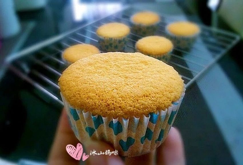 柠香纸杯蛋糕(简易版)