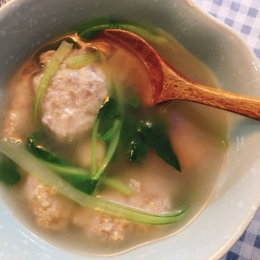 肉圆鸡毛菜汤