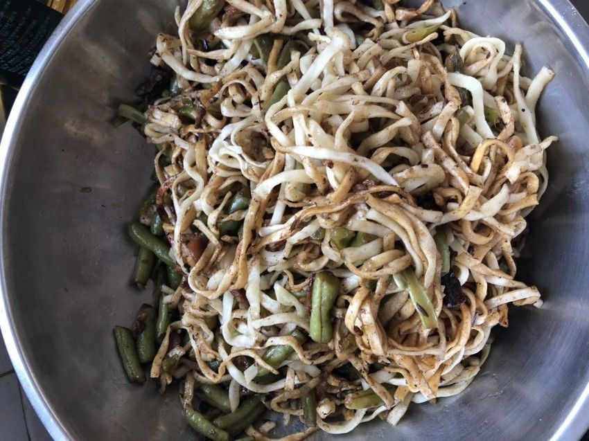 红烧肉汁焖面