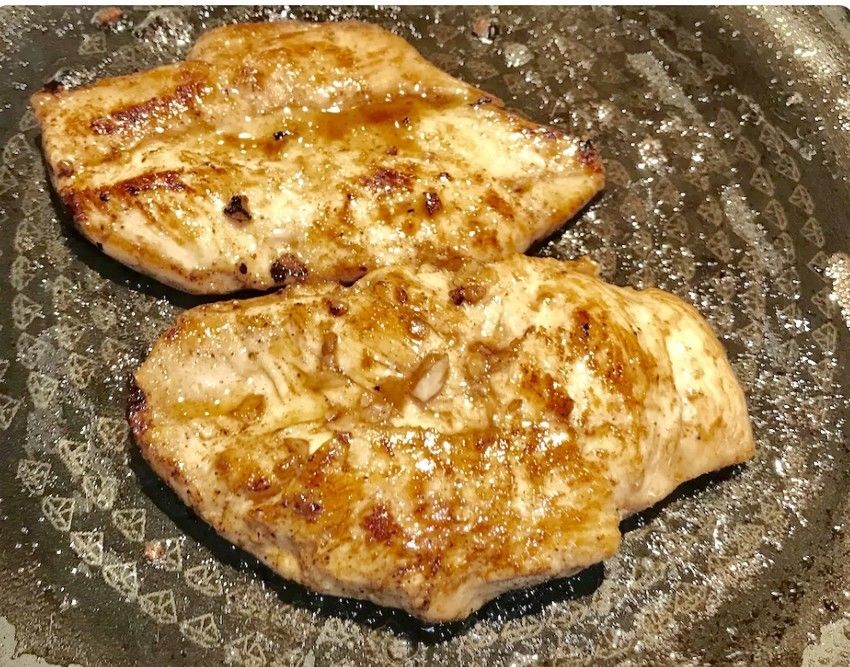 香煎鸡脯肉